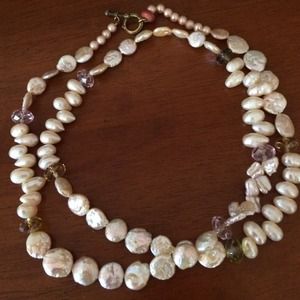 Pearls & semi precious stones choker