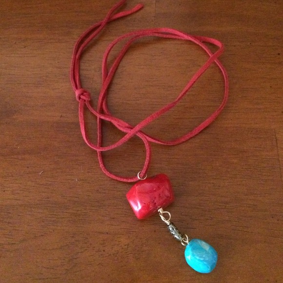 Long necklace