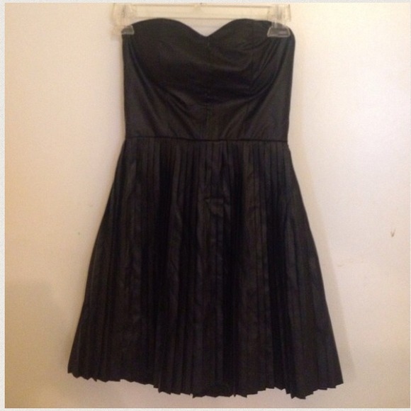 Tobi little black dress - Picture 4 of 4