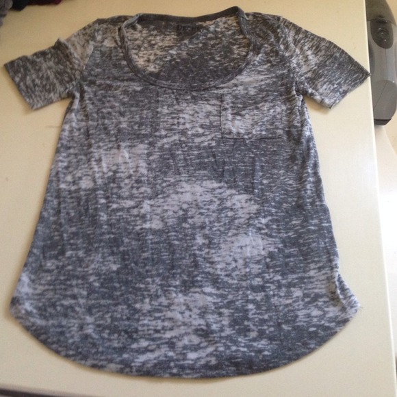 Basic tee