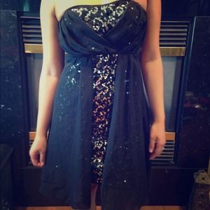 💫SOLD🎉 Black sequined beauty!