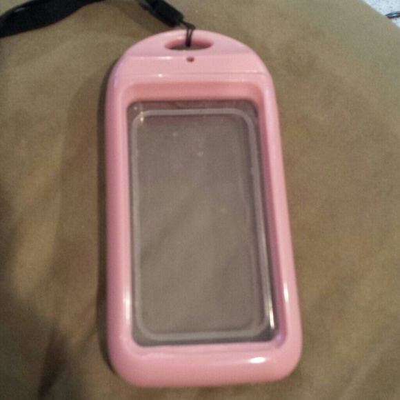 Iphone 4s  waterproof/under water case