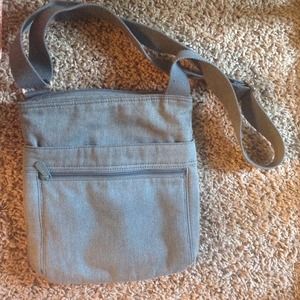 Thirty-One Crossover Bag