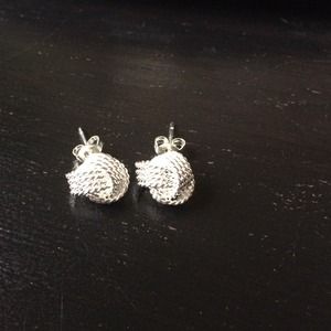 Tiffany inspired mesh knot earrings