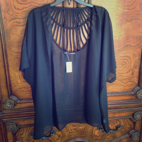Black jacket/shrug