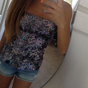 Strapless gray shimmery express top. Size xs