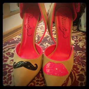 Shoes - Mustache and lip heels! Size 6 via Gypsy Warrior Shoes - Mustache and lip heels! Size 6 via Gypsy Warrior