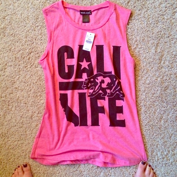 NWT Wet Seal California Life Tank