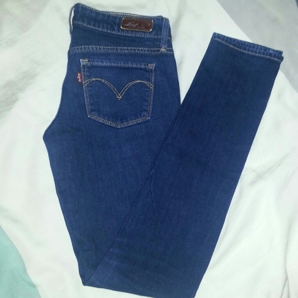 Levi's skinny jeans