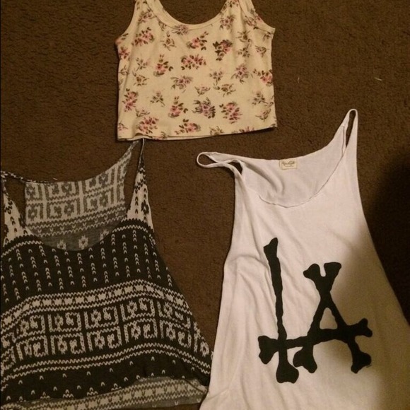 Brandy Melville tops!