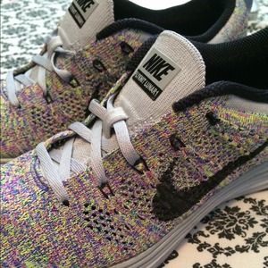 Nike Flyknit Lunar1