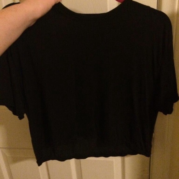 Brandy Melville shirts!