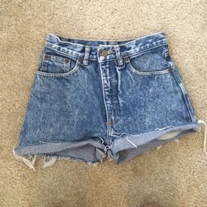Guess high-waisted shorts