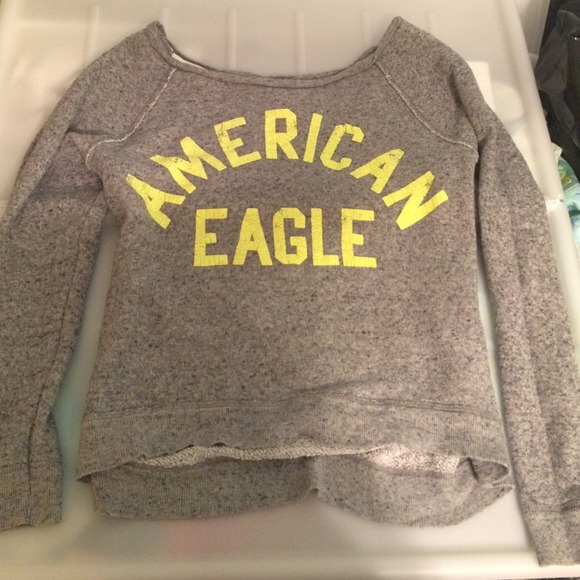 American eagle sweater
