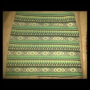 Forever 21 aztec print mini skirt