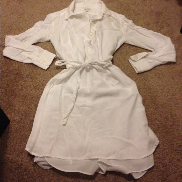 GAP Dresses - White gap shirt dress GAP Dresses - White gap shirt dress