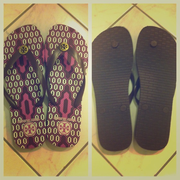 NWOT Authentic Tory Burch Sandals