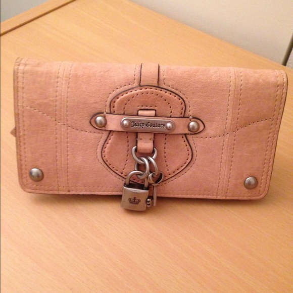 Brand new JUICY COUTURE Wallet