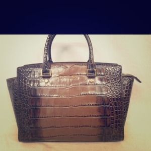 Michael Kors brown leather bag