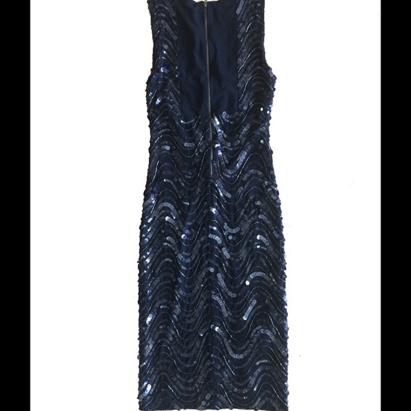 ⬇️REDUCED⬇️Size 0 Sequined Alice + Olivia Drsss - Picture 3 of 3