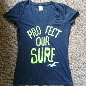 Hollister V neck fitted blue t-shirt