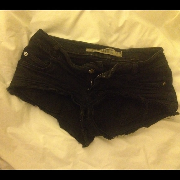Brandy melville shorts ONLY TRADING