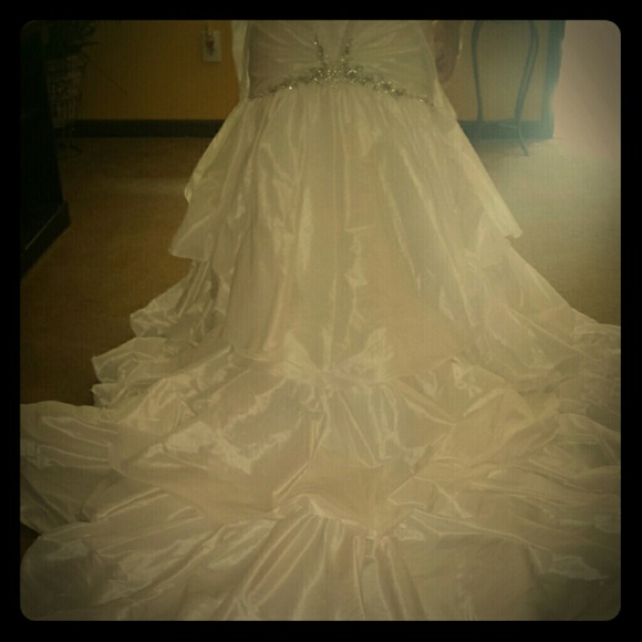 maggie sottero Dresses & Skirts - Maggie sottero jenna wedding dress