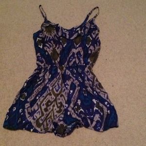Blue patterned romper