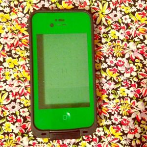 iPhone 4/4S LifeProof case