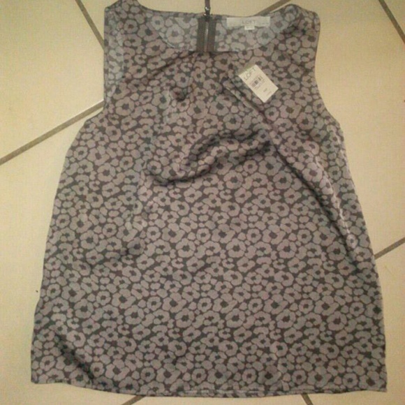 Super cute & stylish tops , accessories & Handbags