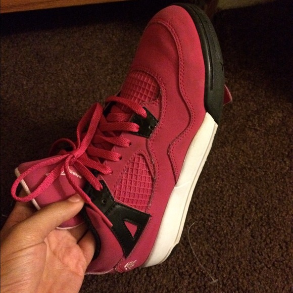 Cherry 4s throw me an offer. - Picture 3 of 3