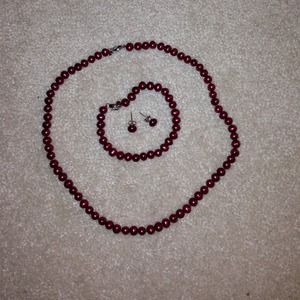 Real silver set with maroon pearls