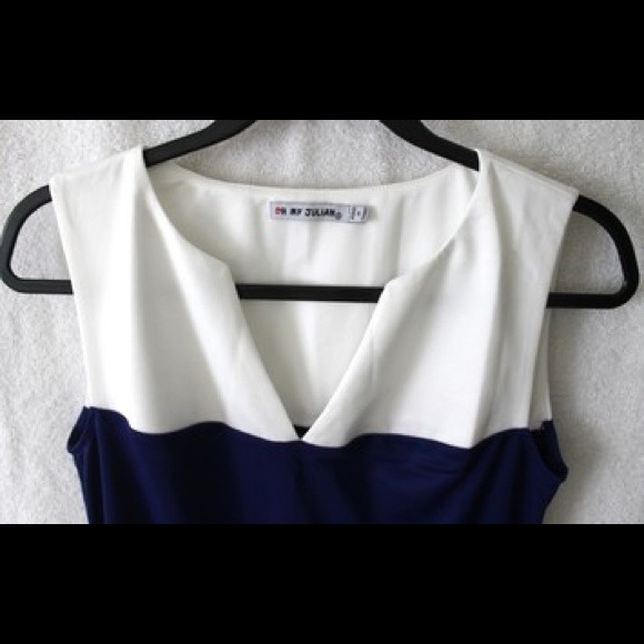 SOLD🚫NWOT Colorblock Sleeveless V-neck Dress - Picture 4 of 4