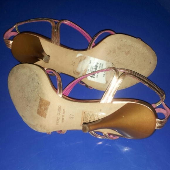 BERNEY DEMORE HEELS SZ 37 STRAPPY METALLIC LEATHER - Picture 2 of 3