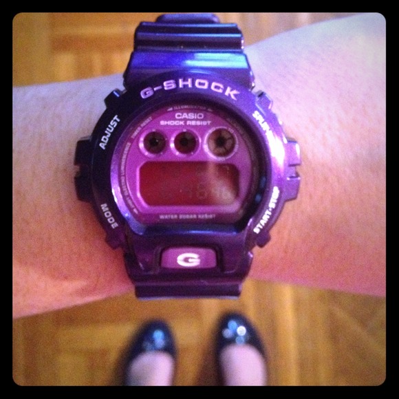 Reduced!! Women's Baby G G-Shock 6900 Series Watch