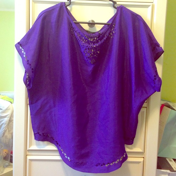 NWOT guess blouse
