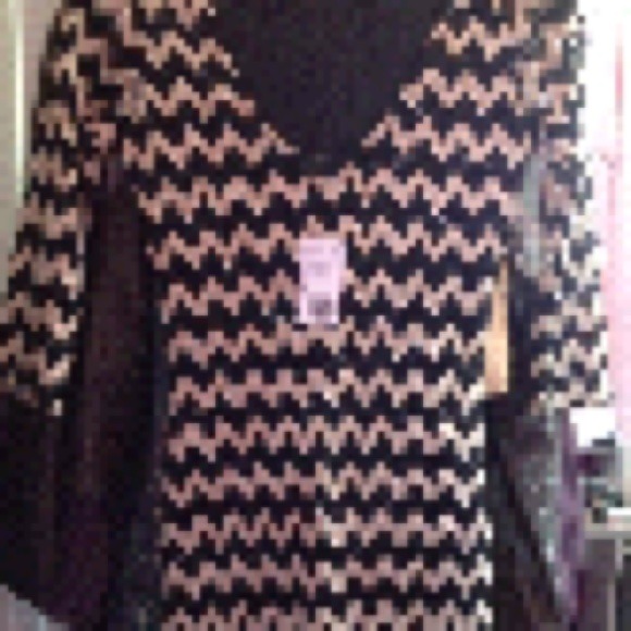 Forever 21 black and gold dress - Picture 2 of 3