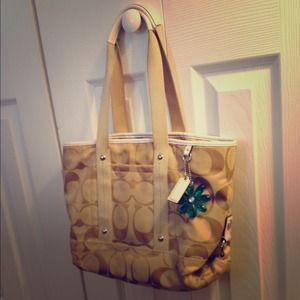 Authentic coach purse