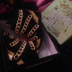 Jeffrey campbell wedge. Rare find