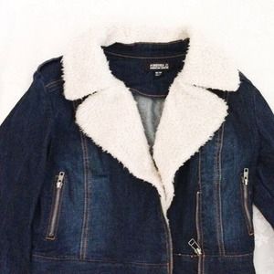 Forever 21 denim jacket with faux sherpa collar