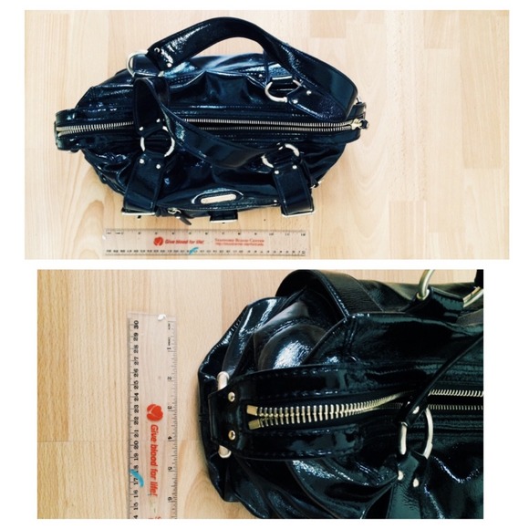 ❤Michael Kors Black Patent Purse - Picture 4 of 5