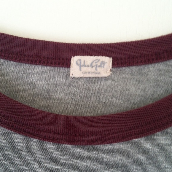 🚫TRADED🚫Mickey Mouse Jessica Top - Picture 2 of 3