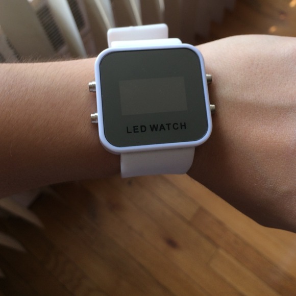 Brand new fashion LED Watch 👍⌚️