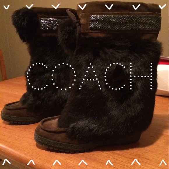 Coach "Maryann" boots 🎉REDUCED🎉
