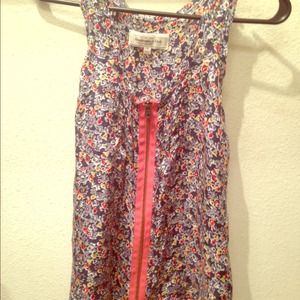 Beautiful Abercrombie & Fitch silk floral tank!