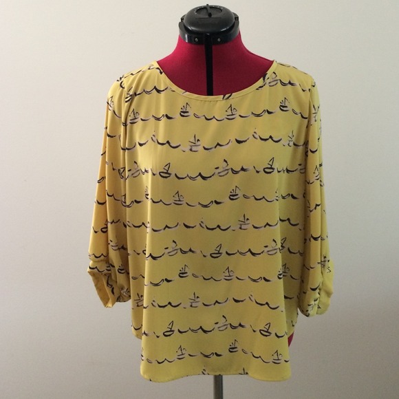 SOLD Flowing Nautical Top Size Medium