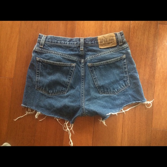 Highwaisted shorts - Picture 2 of 2