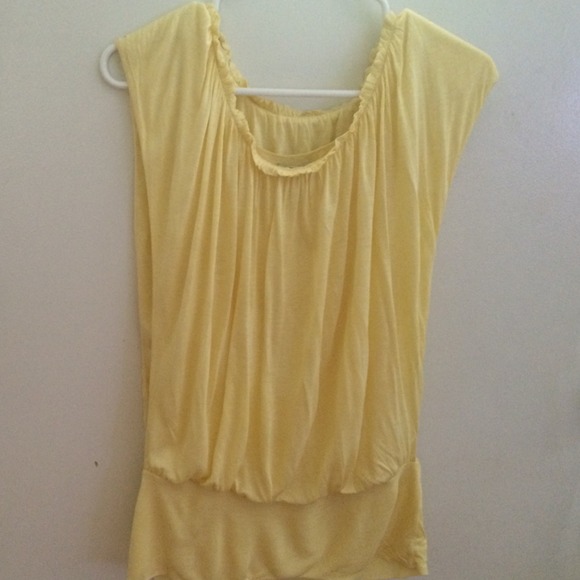 Soft yellow Anthro top