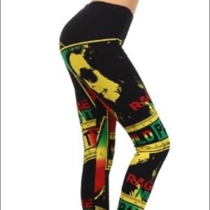 ✨Sale✨Rasta print leggings