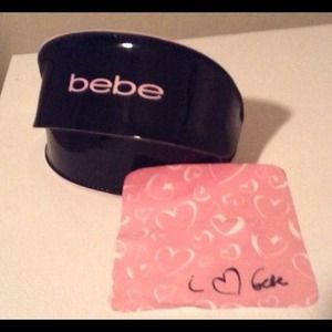 BEBE Sunglass Case New